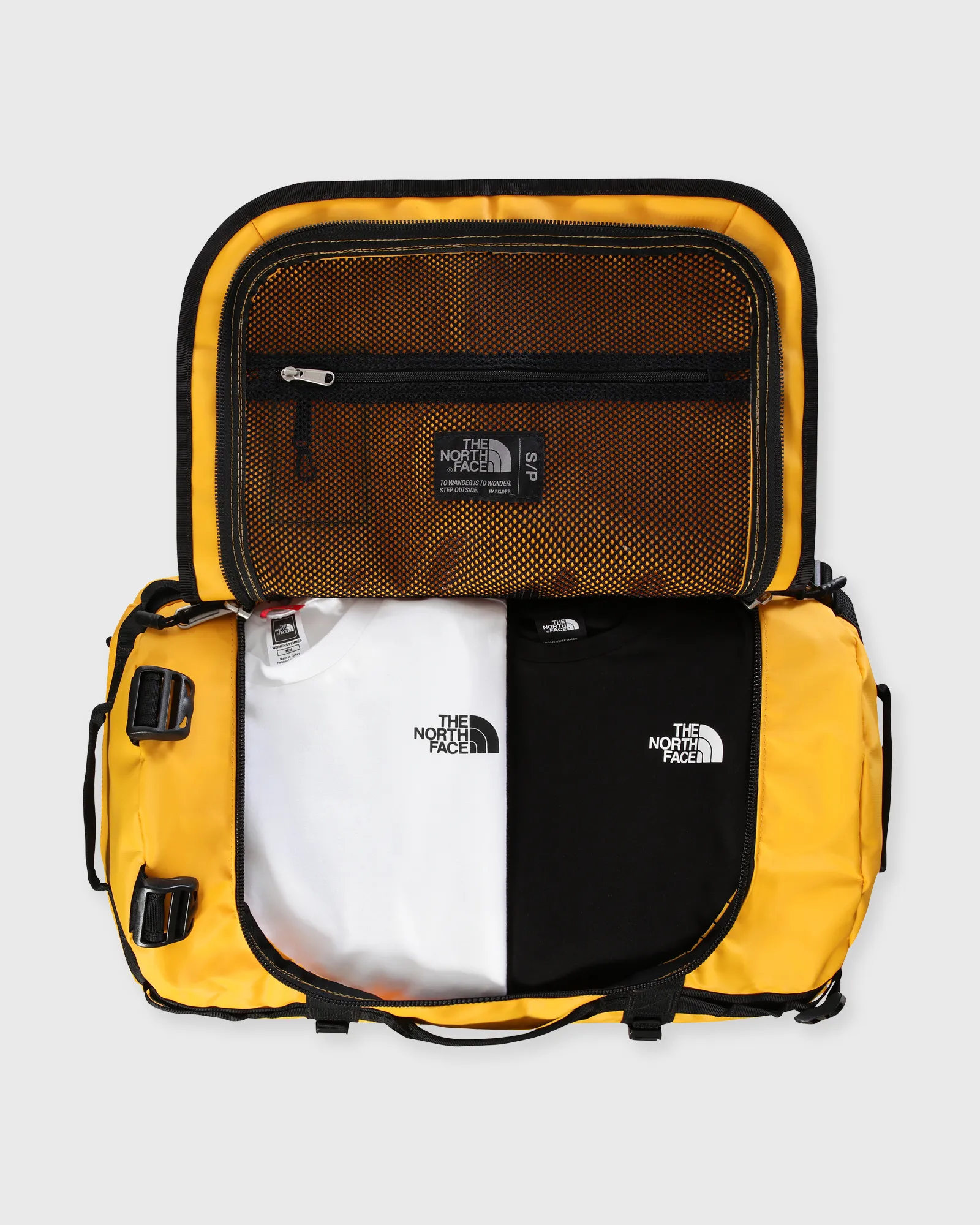 Mochila The North Face Base Camp - Tamanho P