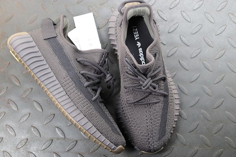 Adidas Yeezy Boost 350 V2 Cinder