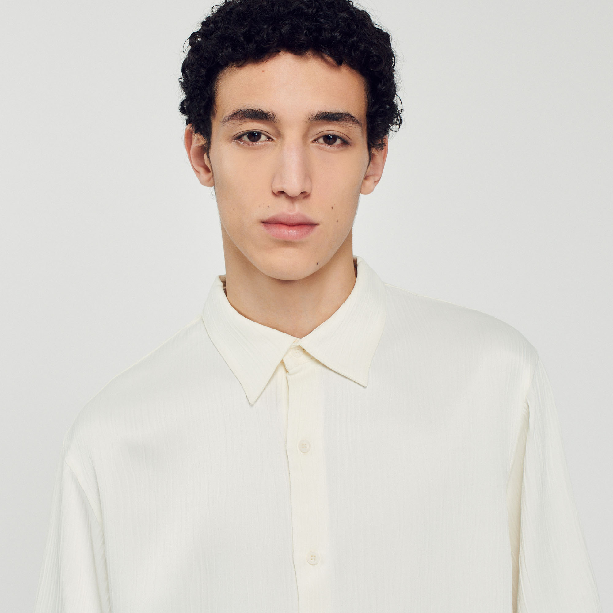 Chemise á manches courtes