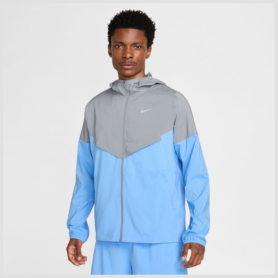 Nike Impossibly Light Windrunner