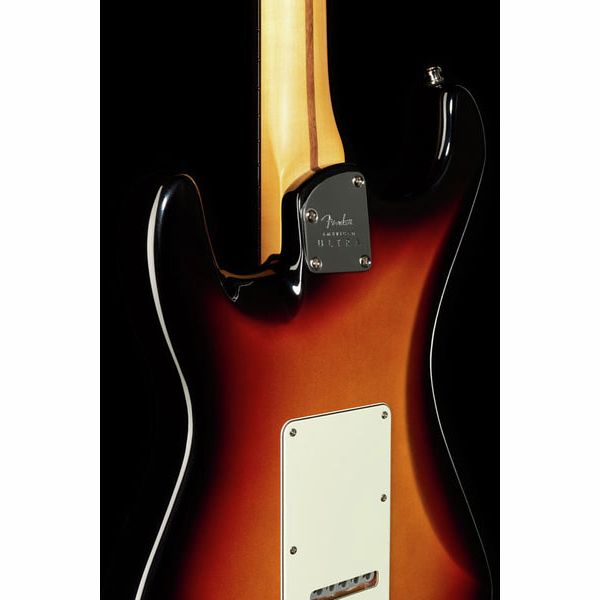Fender AM Ultra Strat HSS RW U.burst
