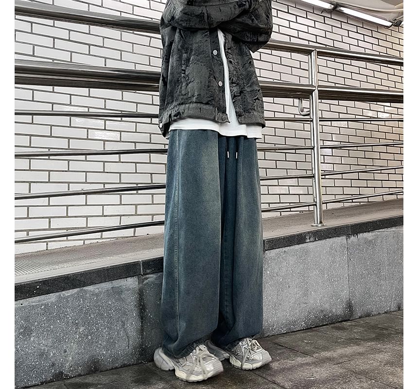 Ateso - Mid Rise Washed Wide Leg Jeans