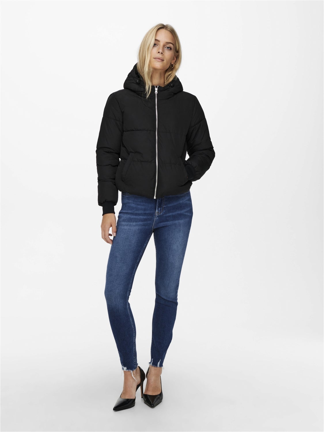JDYNEWERICA Daunenjacke Black