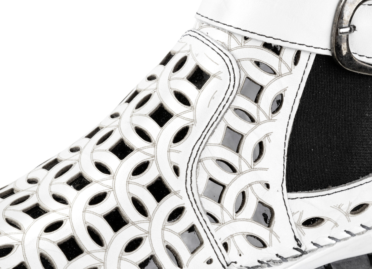 Gemini Bootie aus fantasievoll gelochtem Nappaleder