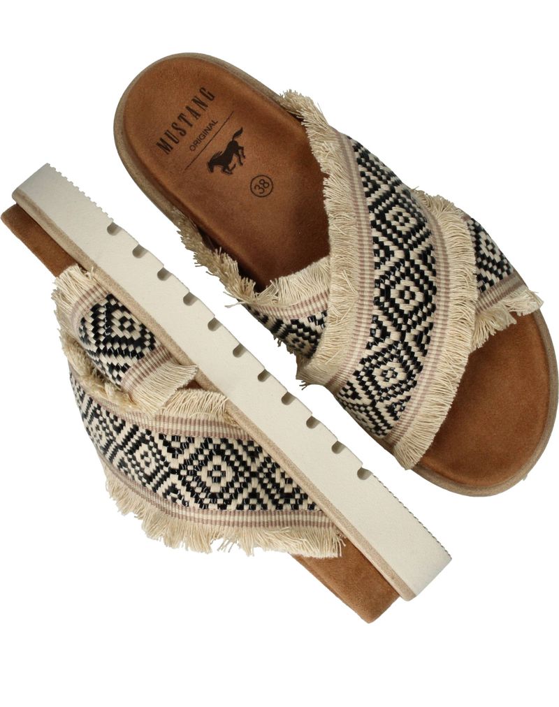 Mustang Slippers Beige Dames