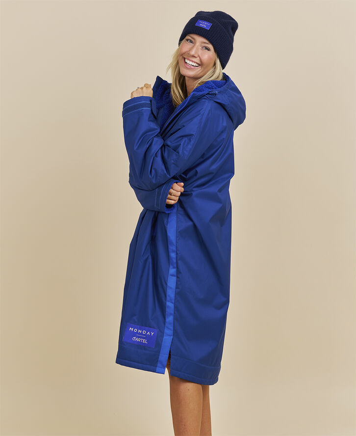Cartel Copenhagen Cartel x Monday Bliss Winterswim Changing Robe - Navy Mørkeblå
