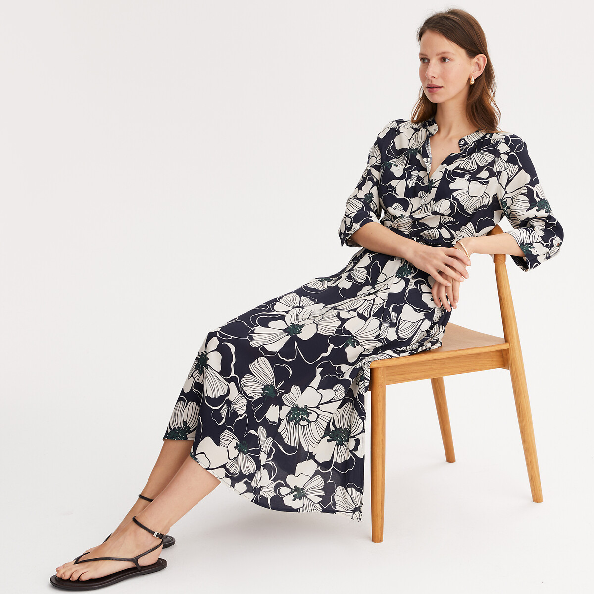 ANNE WEYBURN<br>Vestido longo e amplo com estampa floral