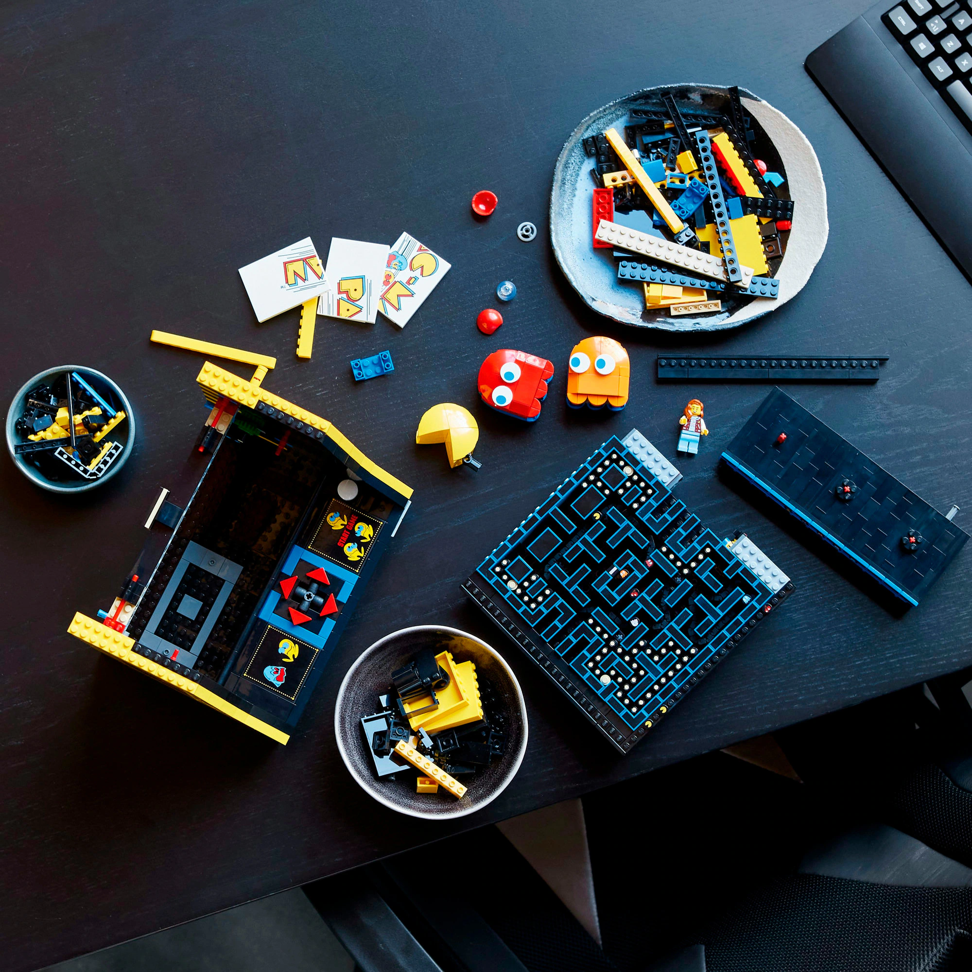 LEGO Konstruktionsspielzeug Icons PAC-MAN Spielautomat