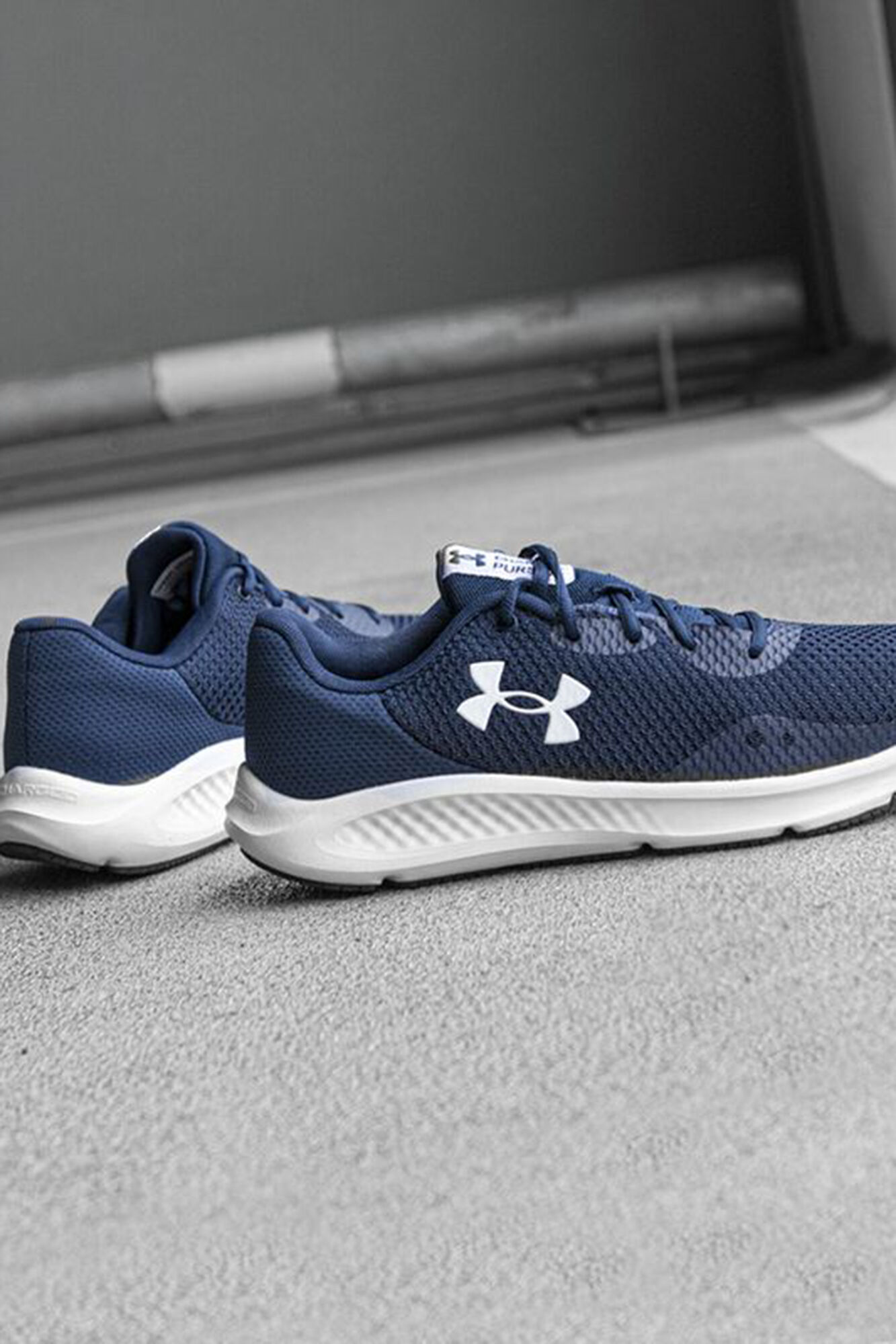 Tênis Under Armour Charged Pursuit 4