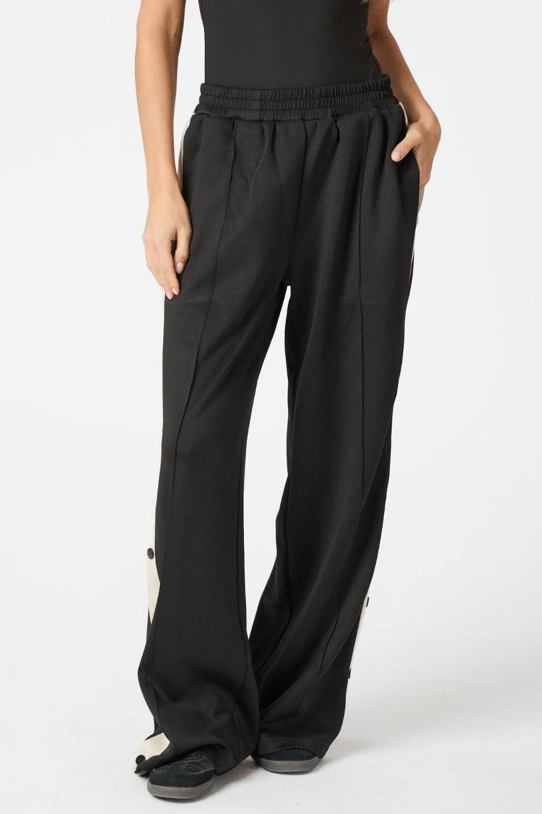 Neo Noir Puggy Track Suit Pants 164249 100 black
