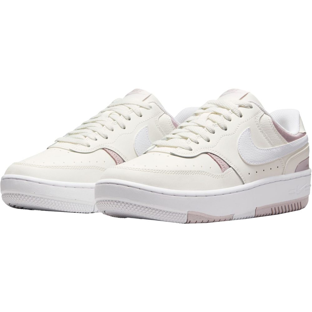 Nike Gamma Force Sneaker Damen sail