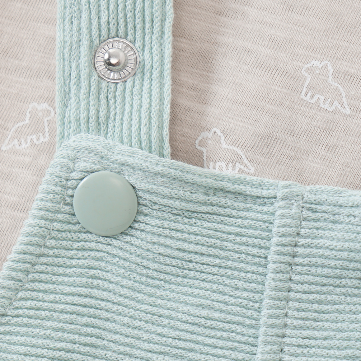 Topomini Newborn T-Shirt und Latzshorts im Set helltürkis / beige