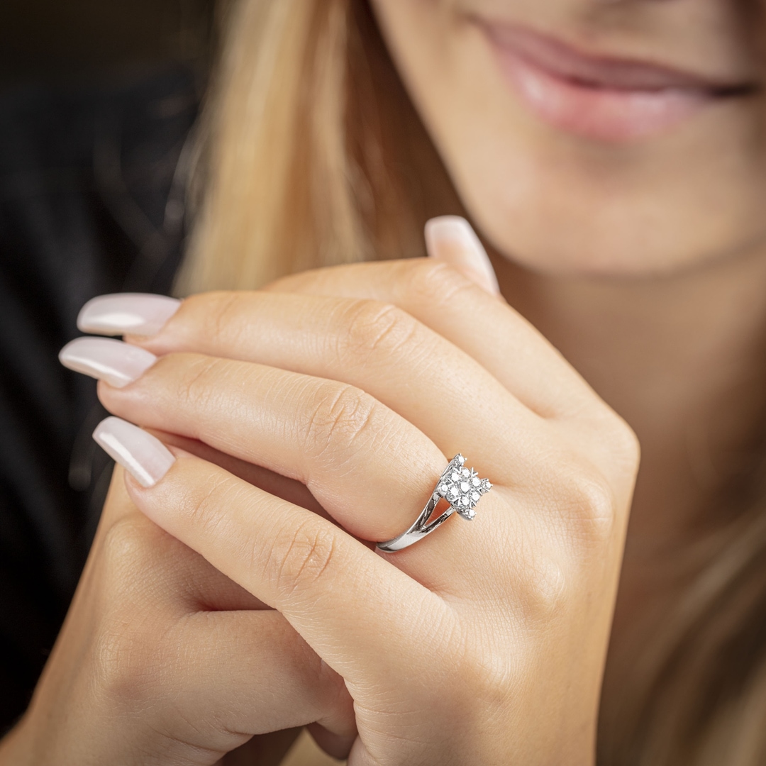 0.50 Karat Diamanten Verlobungsring 750/18 K Weissgold