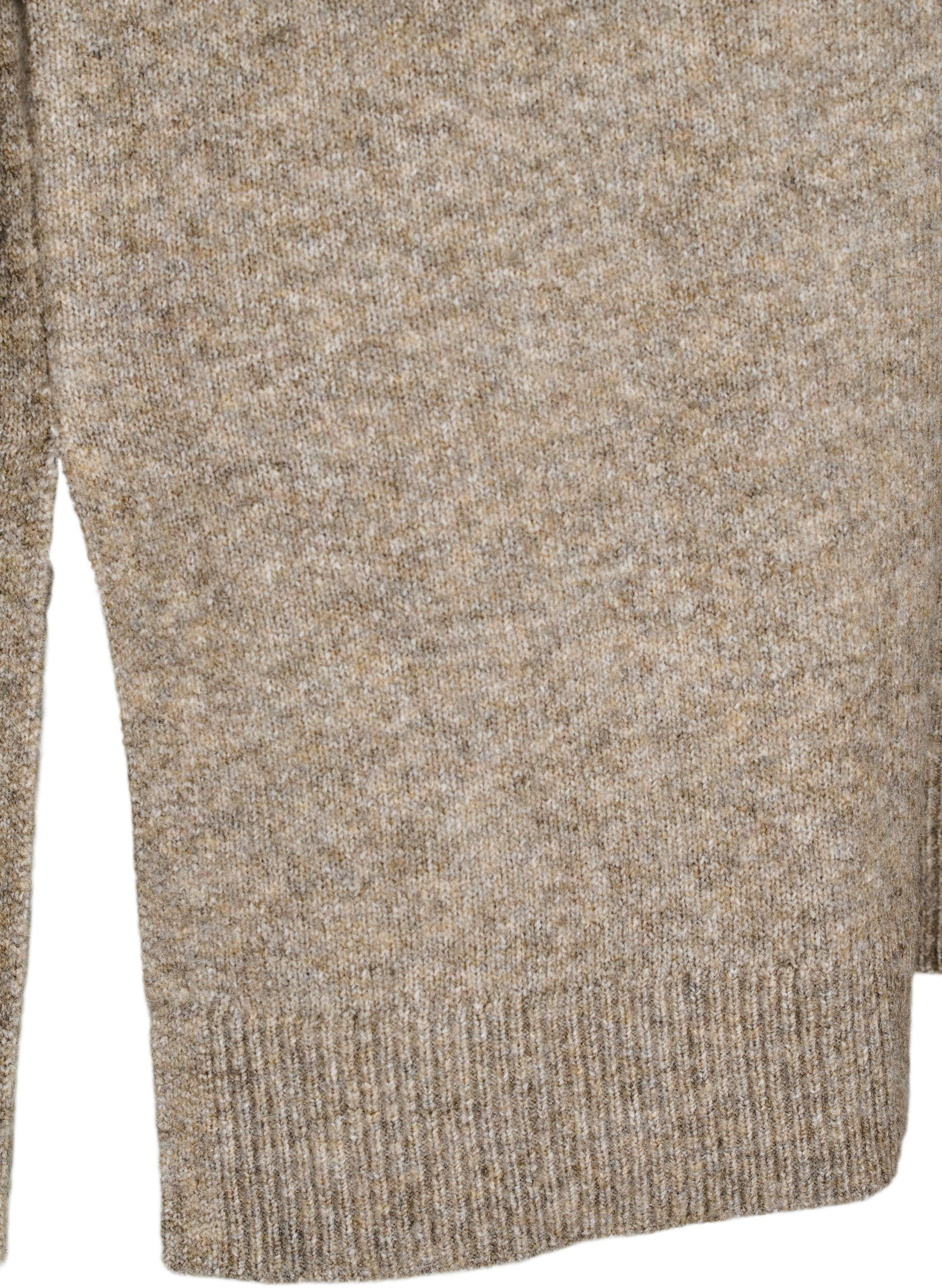 Strikbluse med uld og slidser