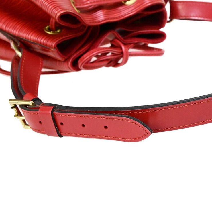 Louis Vuitton Vintage Louis Vuitton Noe Red