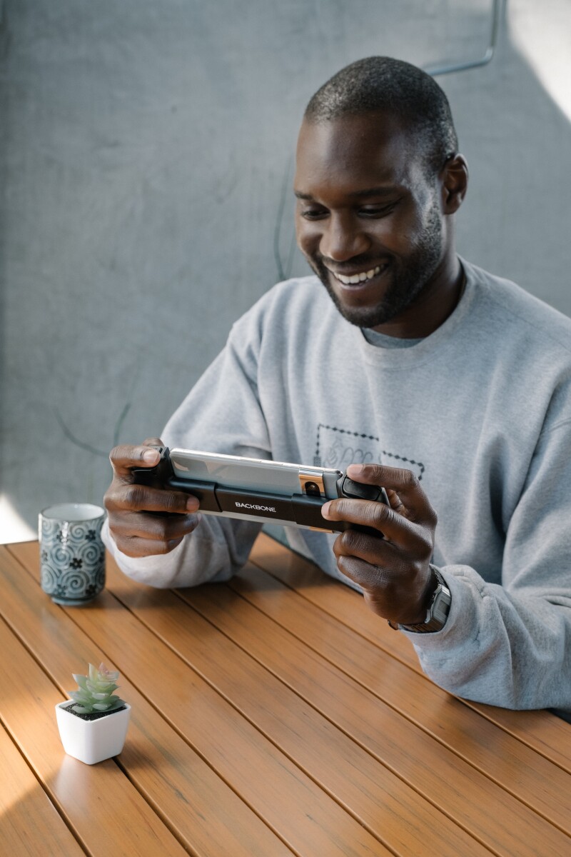Backbone - One Mobile Gaming Controller Til iPhone - Xbox Edition
