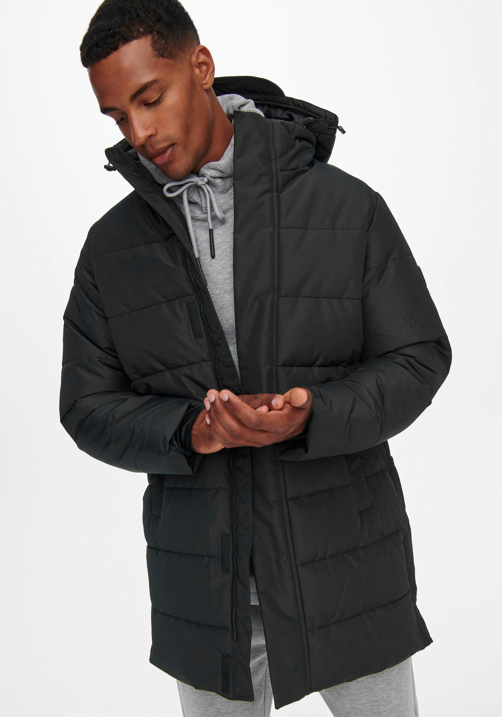 ONLY & SONS Steppjacke »ONSCARL LIFE LONG QUILTED COAT NOOS OTW« mit Kapuze