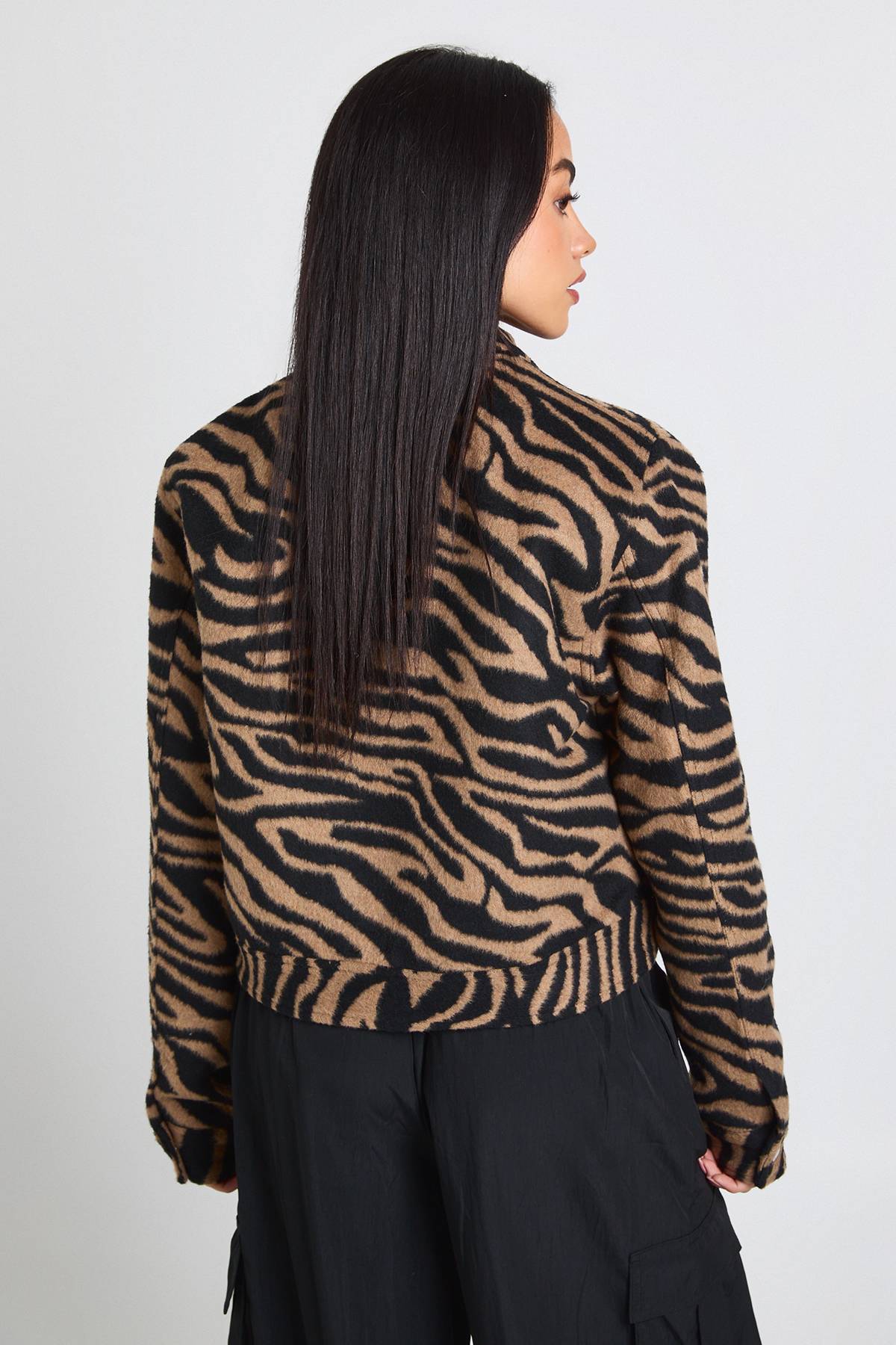 boohoo Veste Aspect Laine Imprimé Zèbre