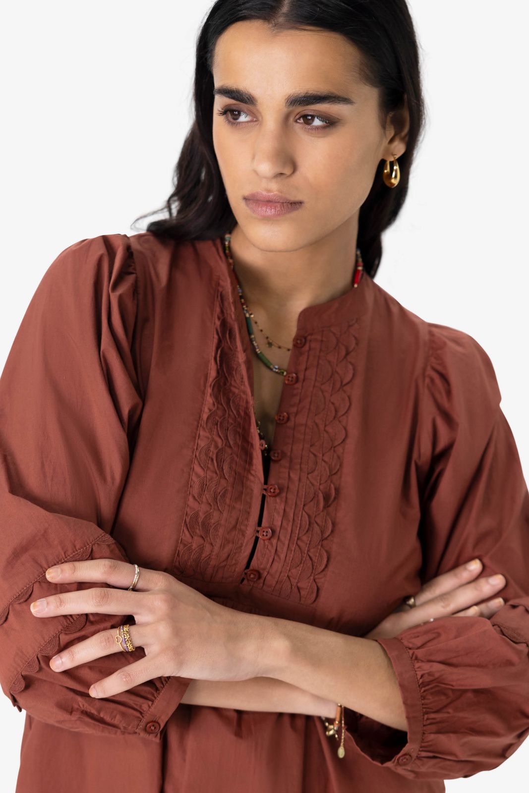 Bruine midi poplin jurk met pintuck details