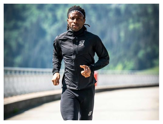 Veste coupe-vent Compressport Hurricane Windproof Noir
