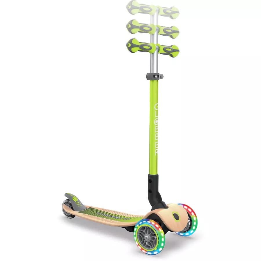GLOBBER Scooter PRIMO FOLDABLE WOOD LIGHTS lime grün - mit Leuchtrollen und Holzdeck