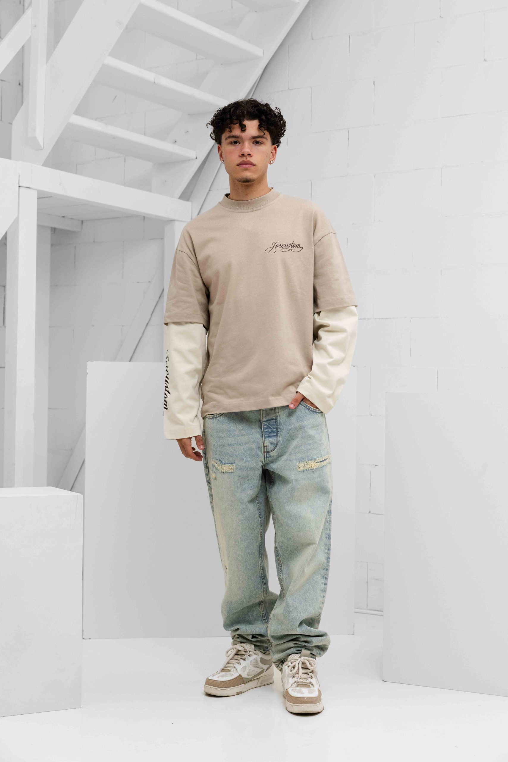 Jorcustom Handscript Double Layered Longsleeve T-Shirt Heren Taupe/Beige