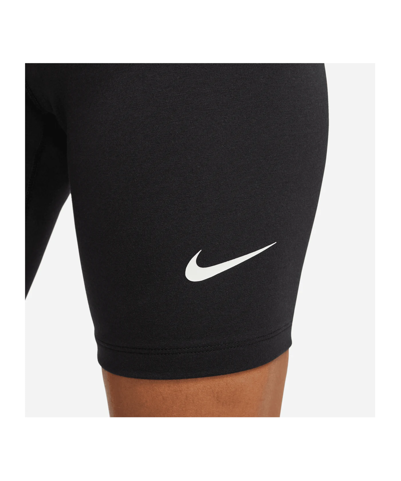 Nike Classics 8in Biker Shorts Damen Weiss F010