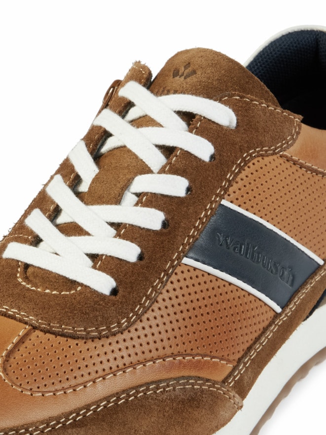 Komfort Perfo Sneaker