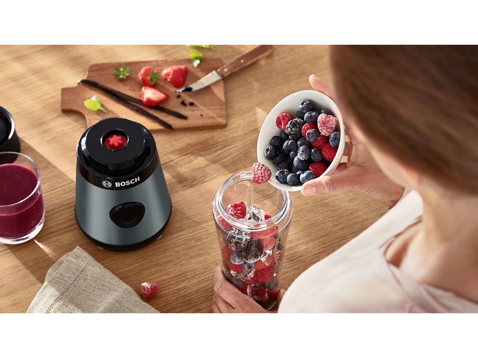 LIQUIDIFICADOR BOSCH MMB2111S VITAPOWER 450W