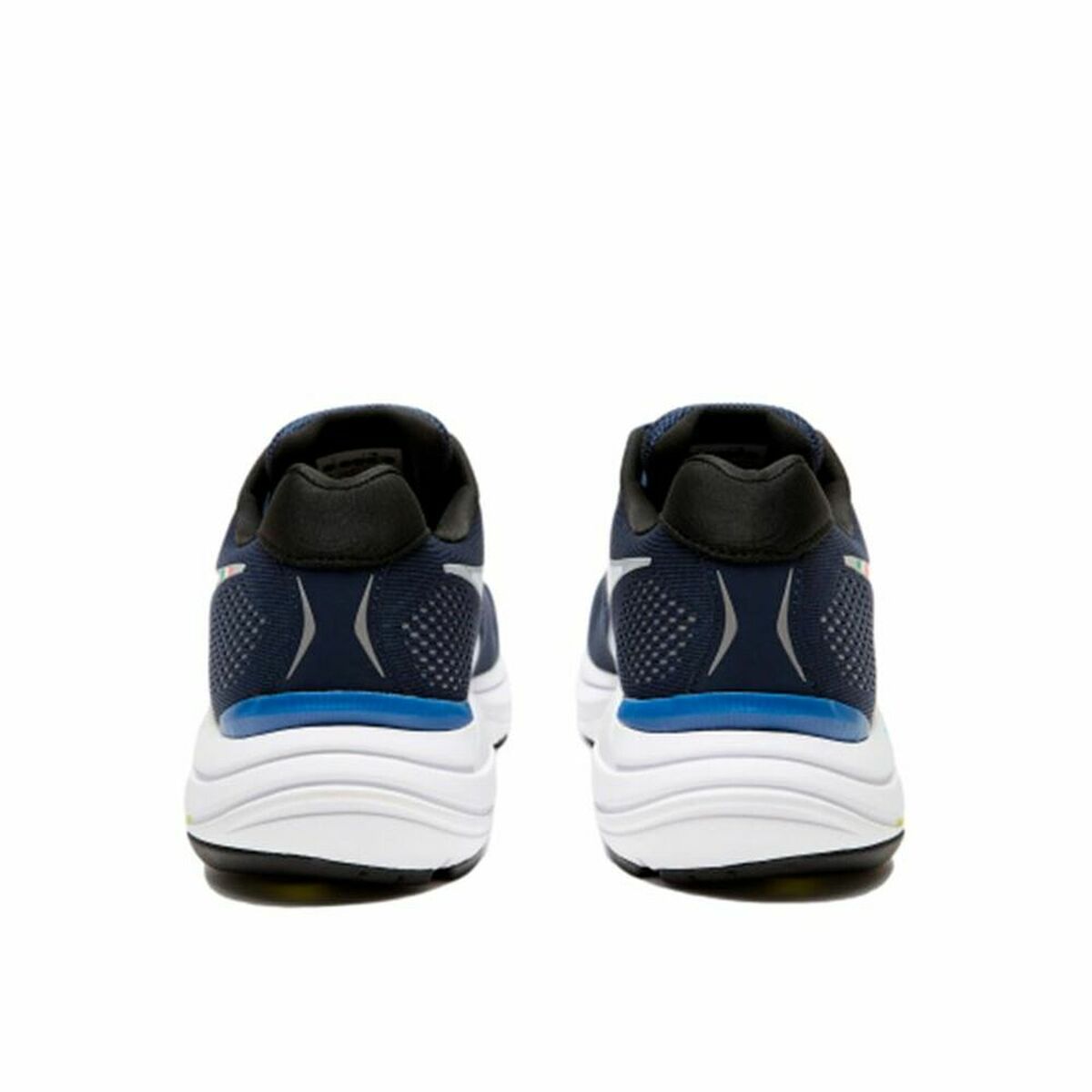 Tênis esportivo Diadora Mythos Blushield