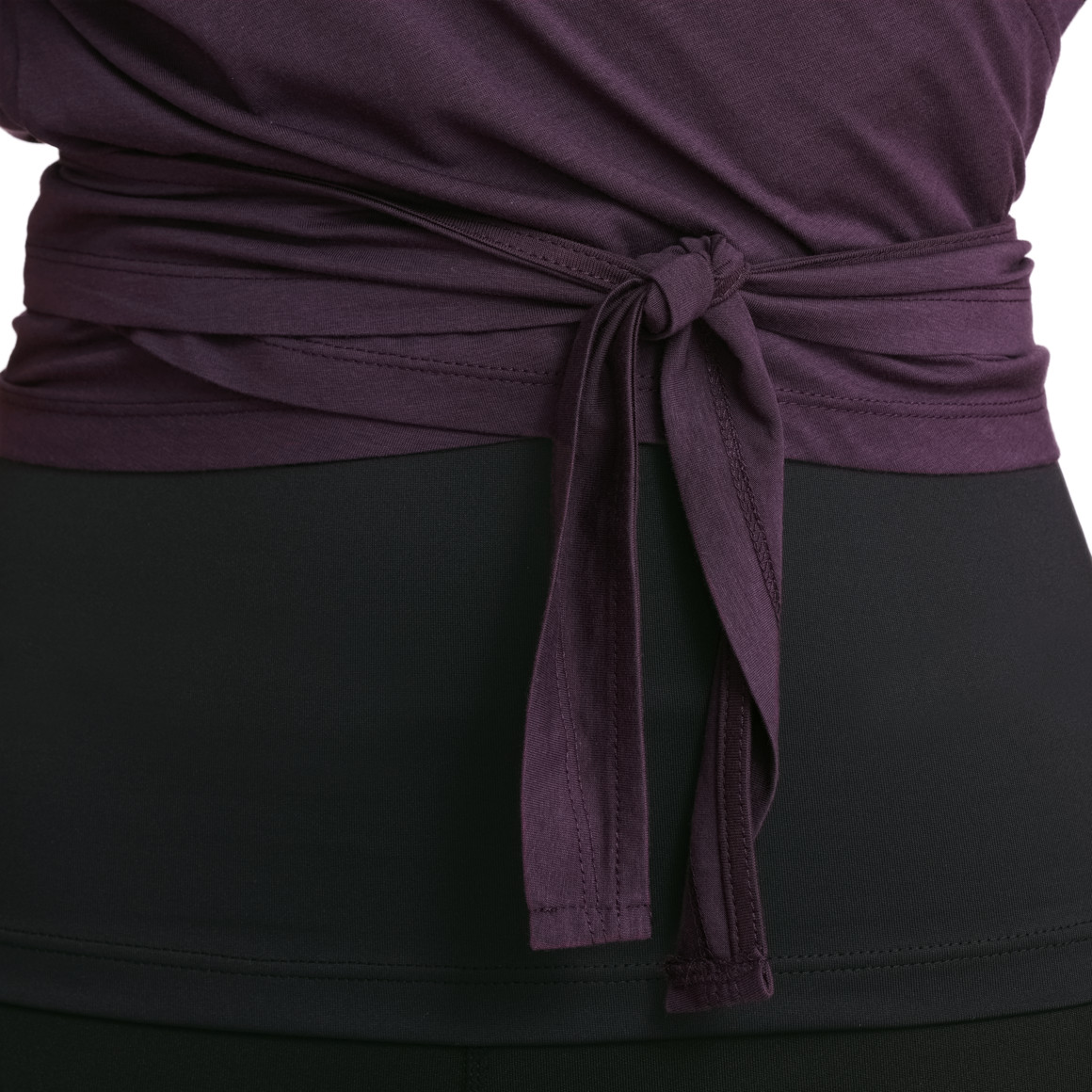 Gina Sports Damen Yoga-Wickelshirt mit Modal dunkellila