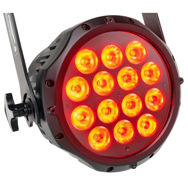 Showtec Spectral M800 Q4 IP65