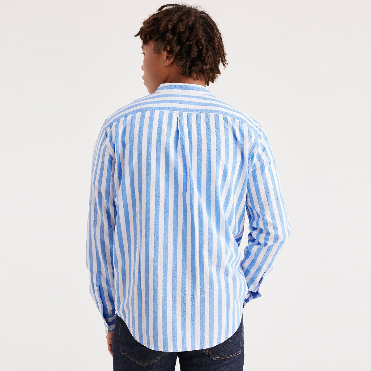 DOCKERS<br>Camisa normal, listrada e com gola mandarim