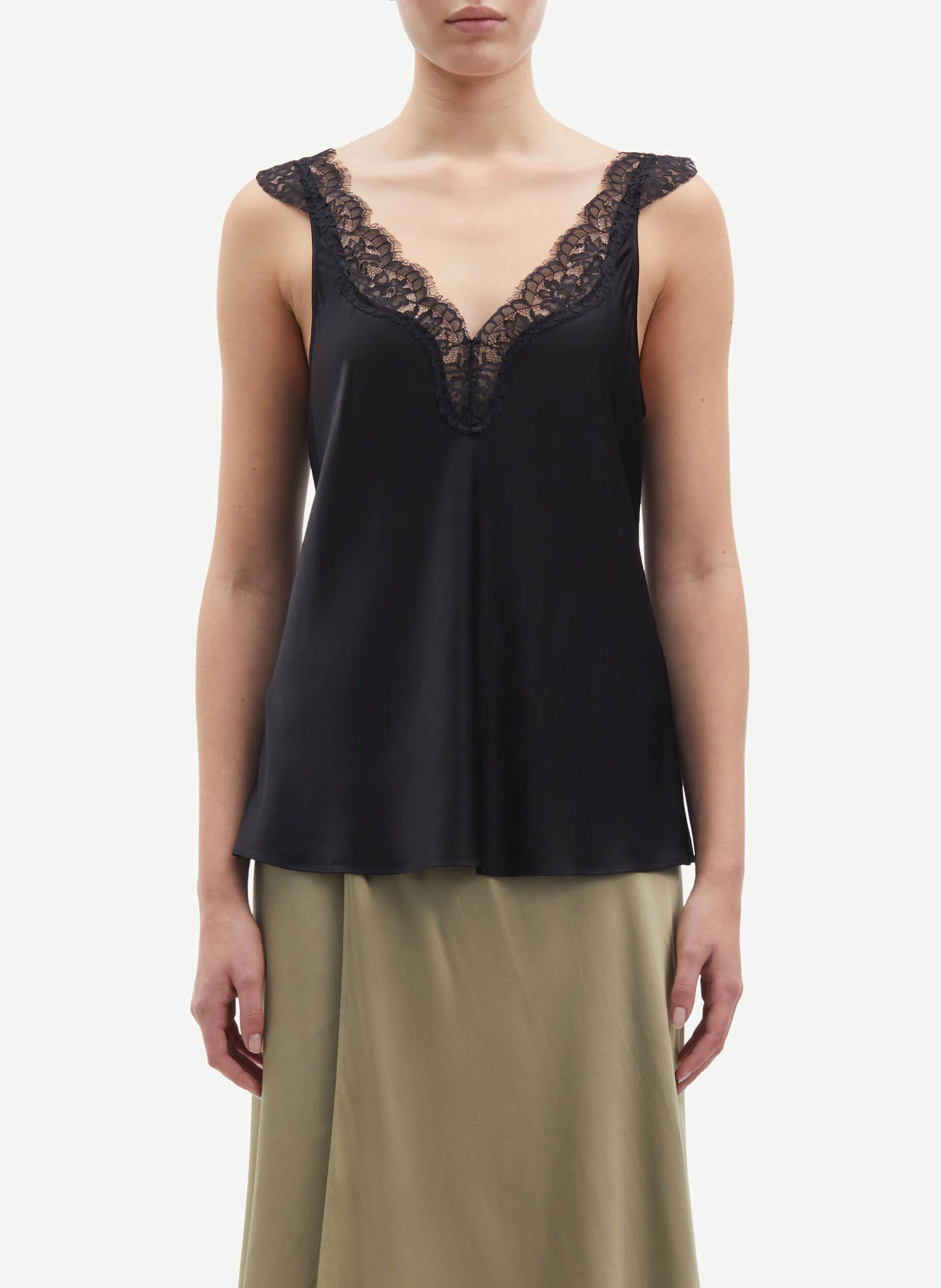 SALACY - Top col V droit en dentelle | Noir