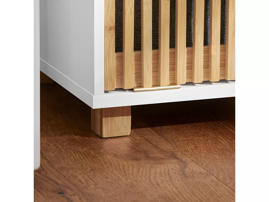 SoBuy Armoire à Linge, Meuble Bas de Salle de Bain, Meuble de Rangement avec 1 Panier à Linge Amovible, Corbeille à Linge, Porte en Bambou, 32x33x85 cm, BZR126-W