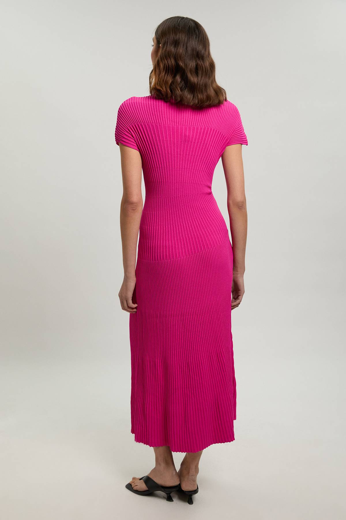 KarenMillen Robe midi en tricot avec détail de point