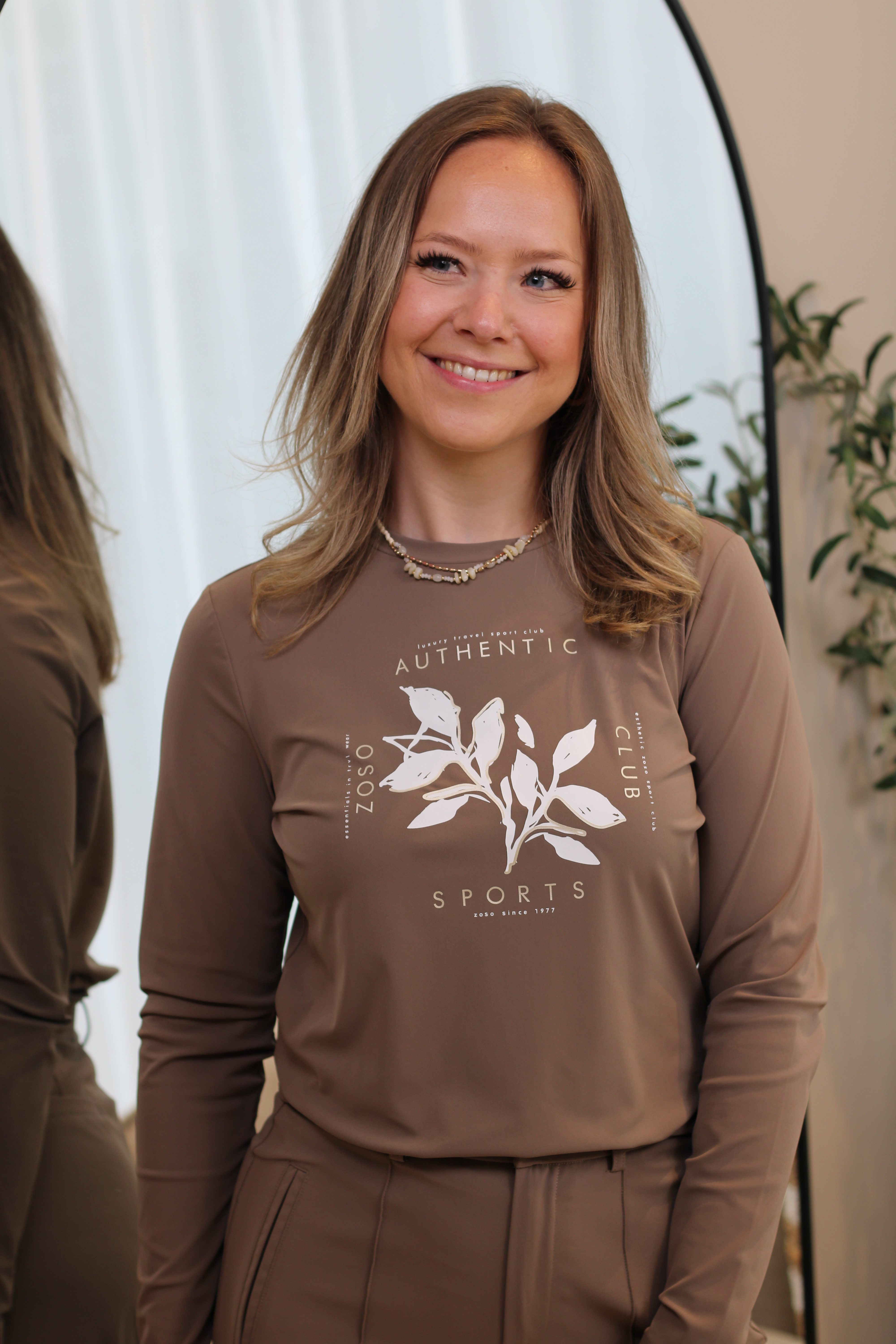 Zoso - Rosa Travel Longsleeve Top - Mocha
