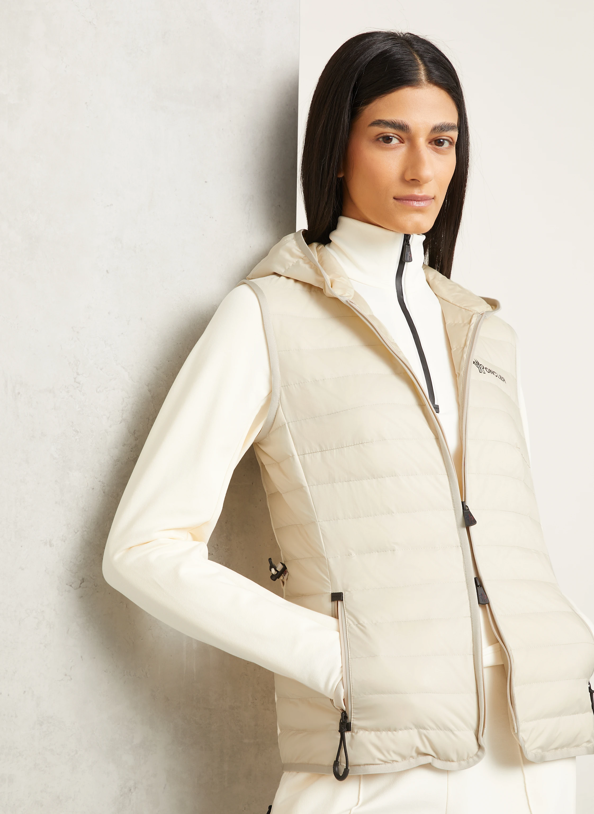 MONCLER GRENOBLE Lightweight-Daunenjacke im Materialmix