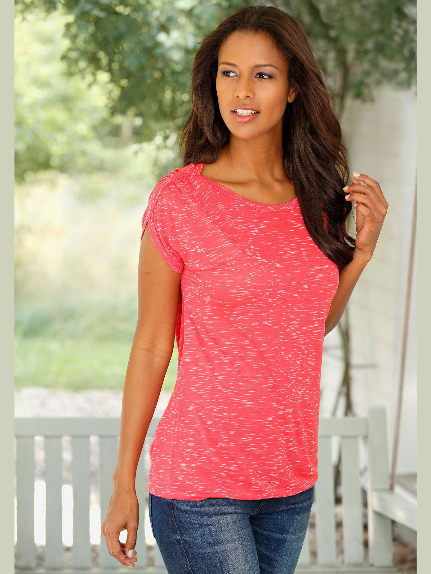 Lot de 2 t-shirts lascana