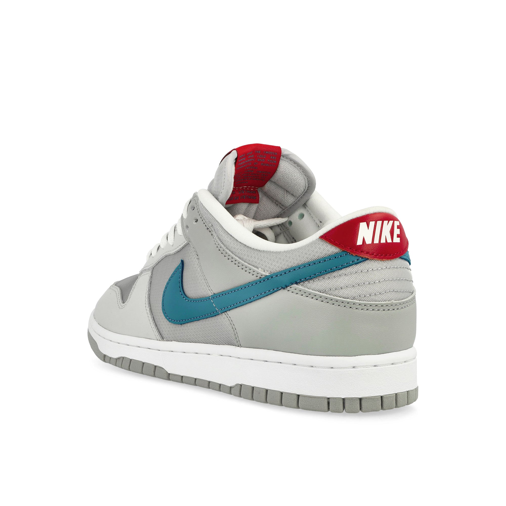 Nike<br>Dunk Low