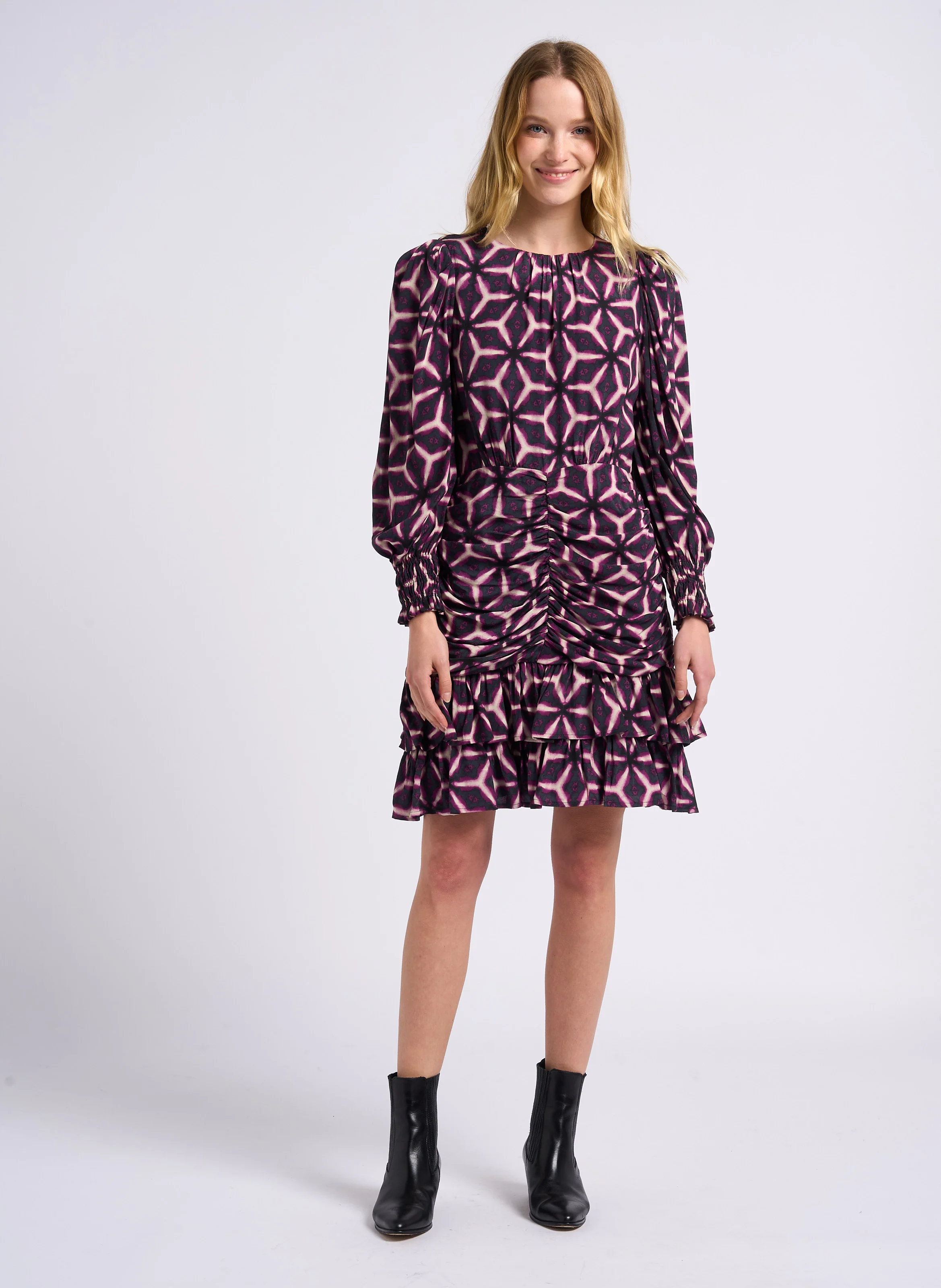 CHAMA - Robe courte col rond imprimée | Violet