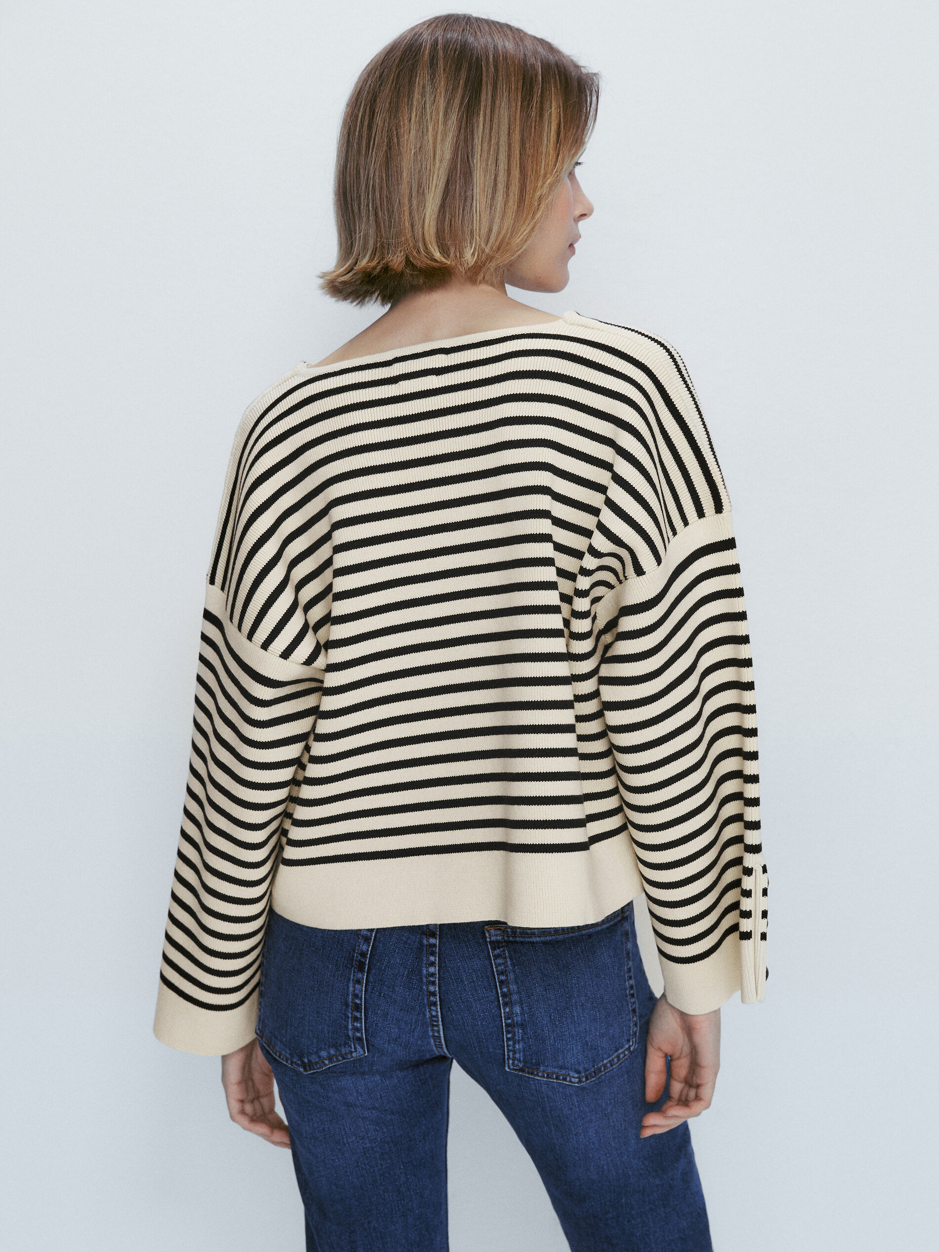 Botões detalhe raias jersey - NEGRO