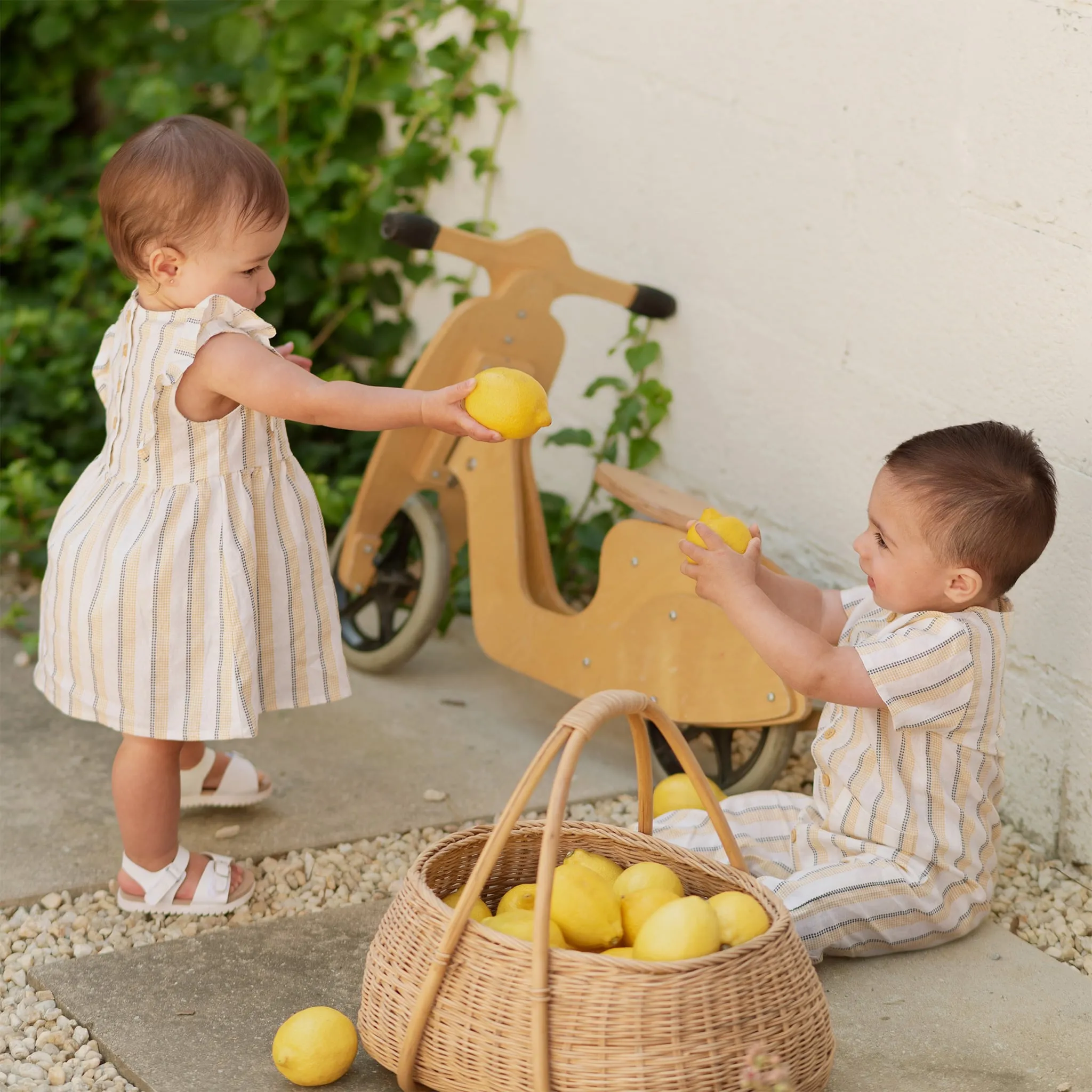 Firsts par Petit Lem Robe Lin Rayée Citron 3-24mois