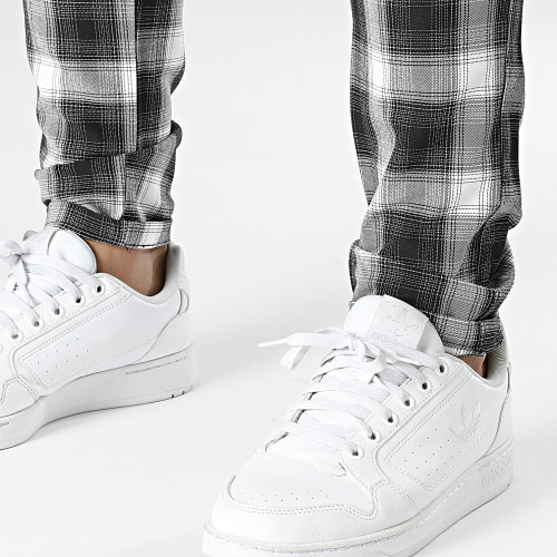 Pantalon A Carreaux Noir Blanc