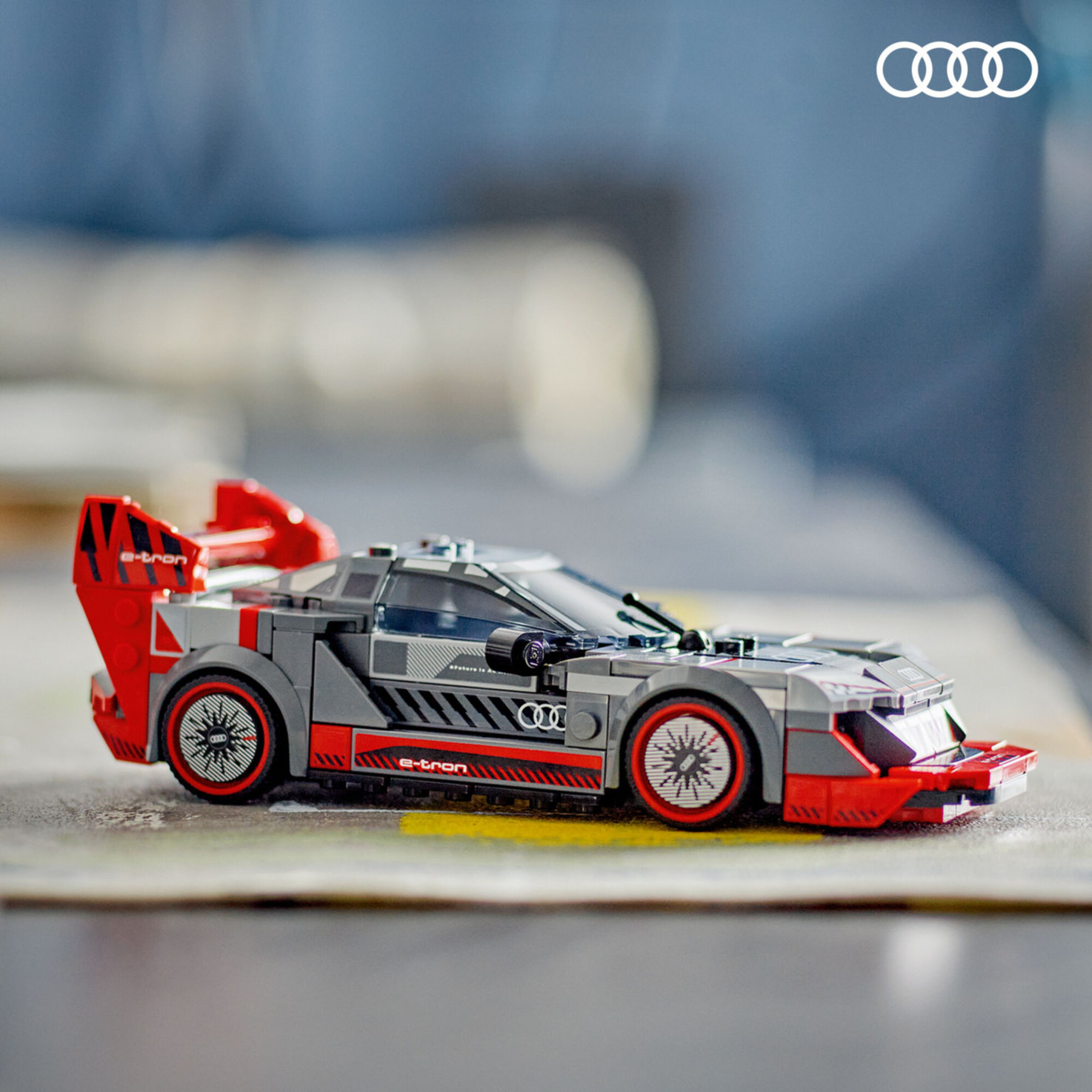 LEGO® Speed Champions 76921 Audi S1 e-tron quattro Rennwagen