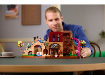 LEGO Willy Wonka en de Chocoladefabriek (21360)