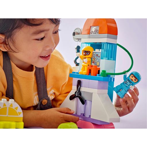 LEGO 3-i-1-Eventyr Med Rumfærge - 10422