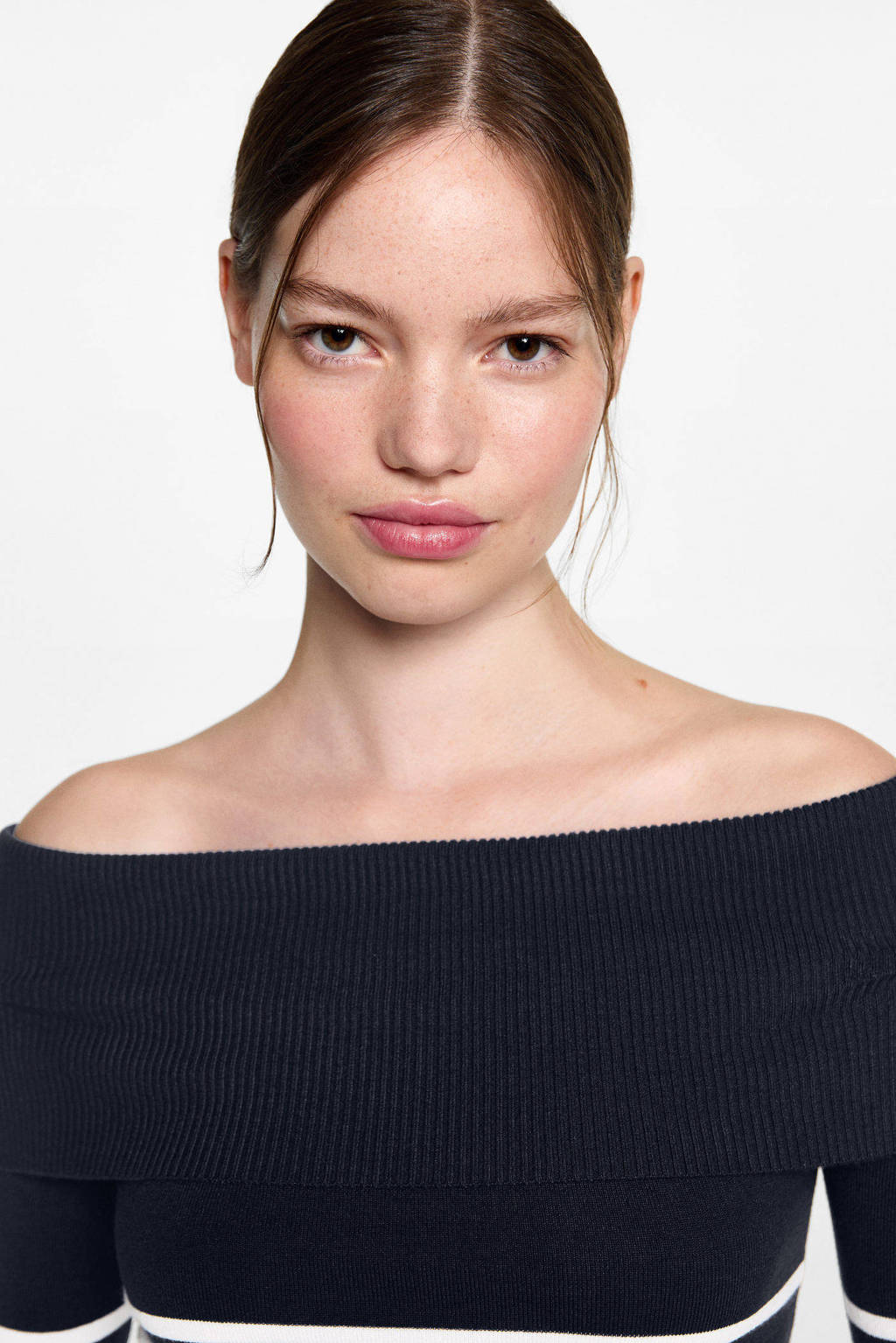 MANGO TEEN gebreide offshoulder truimarine/wit