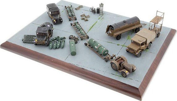 Italeri - Wwii Raf Bomber Re-Supply Set - 1:72 - A05330