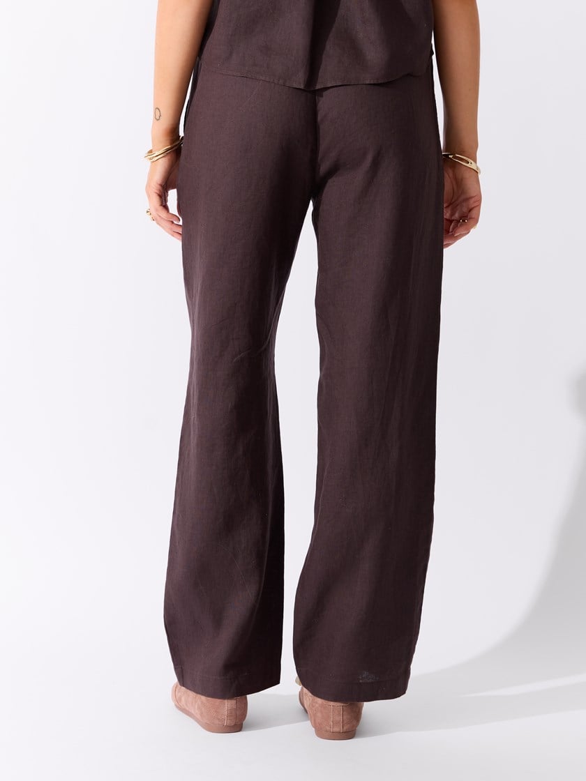 Diondra linbukse Chocolate Brown